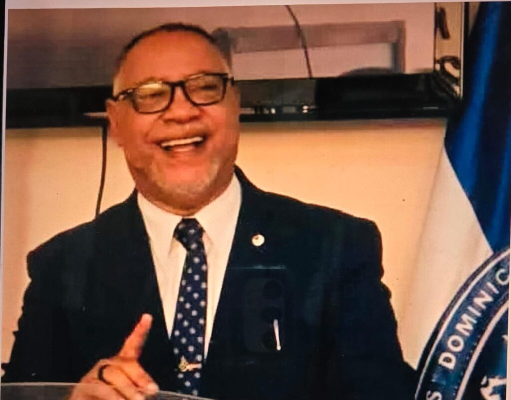 BAJOS SALARIOS EN LA EDUCACIÓN SUPERIOR PRIVADA