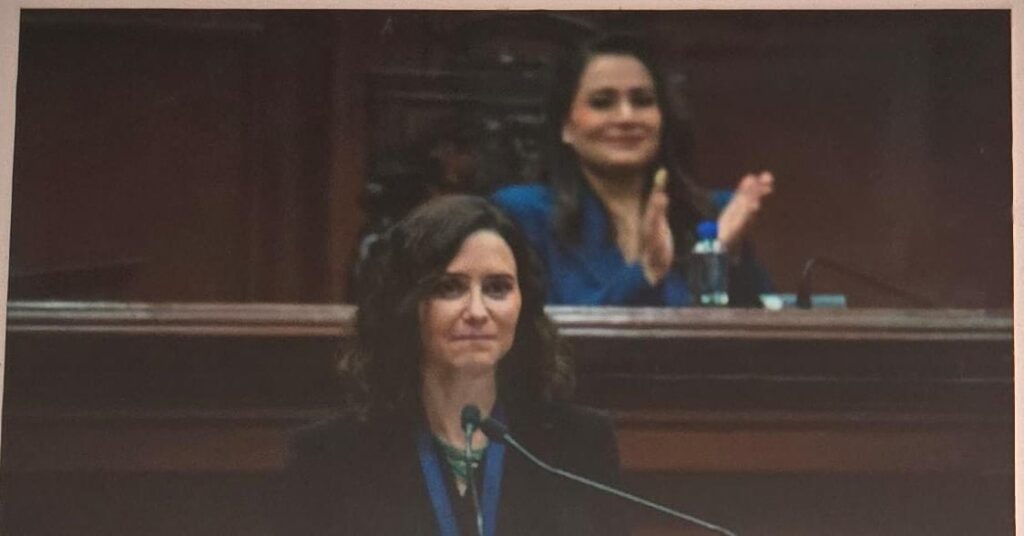Sheinbaum afirma que el homenaje de Díaz Ayuso a Hernán Cortés muestra su “ignorancia” de la historia de España