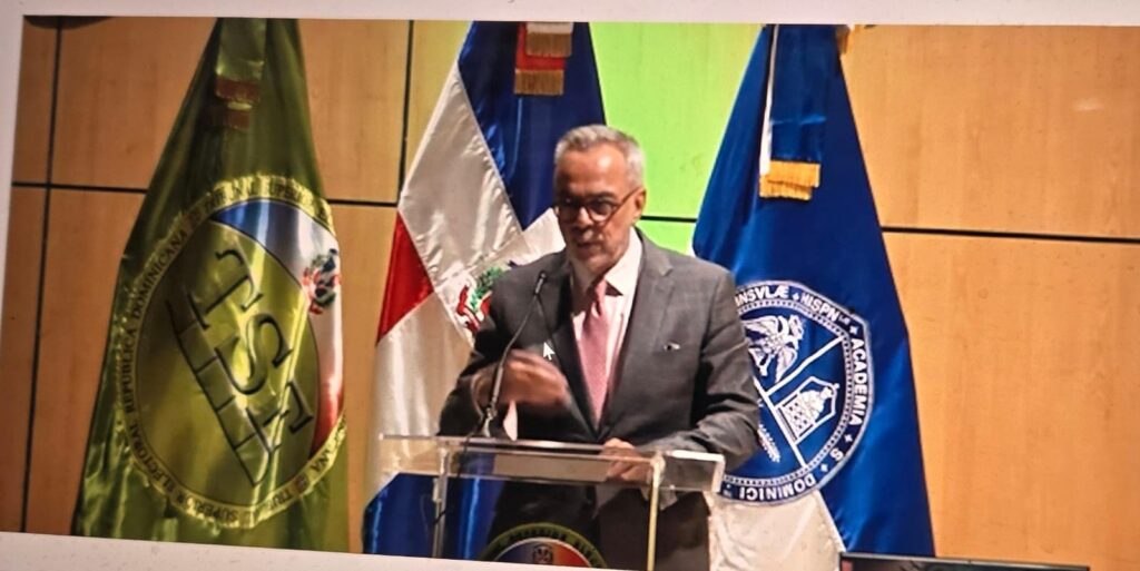 Conferencia Zovatto: "No hay democracia sin demócratas valientes y comprometidos"